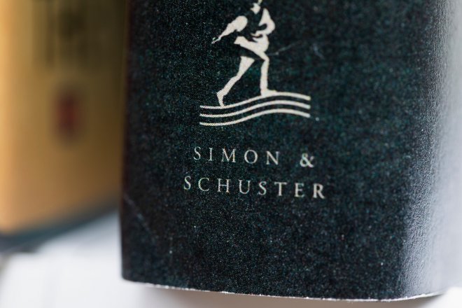 Nakladatelství Penguin Random House odpískal koupi rivala -  firmu Simon & Schuster.