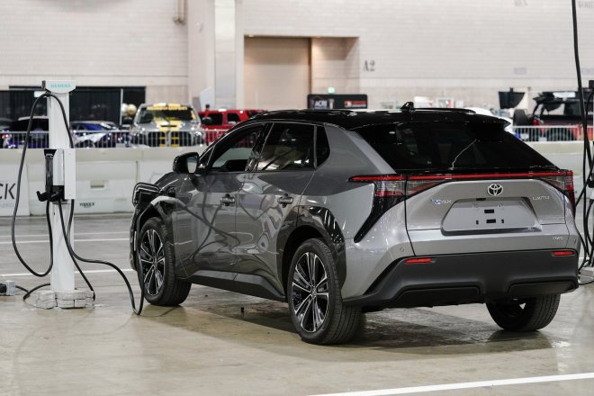 Toyota zůstává světovou jedničkou. Čína jí ale začíná dělat problémy