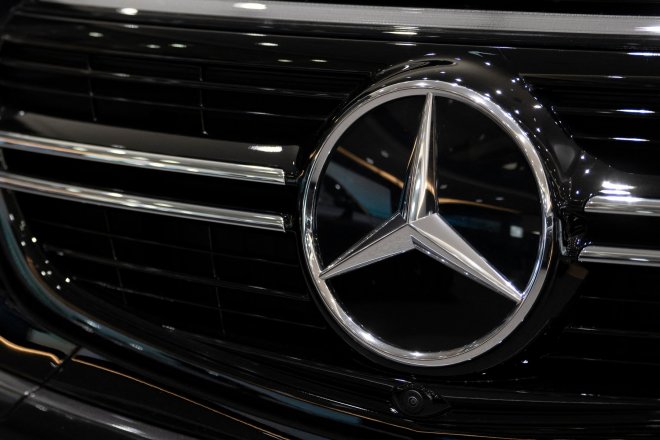 Autosalony Mercedes-Benz Praha kupují Francouzi. Cena je tajná