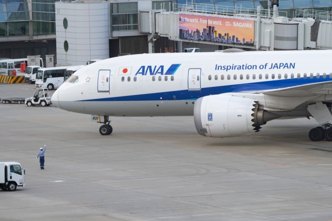 Selhal algoritmus. Aerolinka prodávala letenky za zlomek ceny (na snímku Boeing 787 Dreamliner letecké společnosti All Nippon Airways)