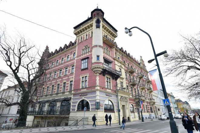 Palác Bellevue na pražském Smetanově nábřeží (na snímku z 28. listopadu 2019) získala Křetínského firma