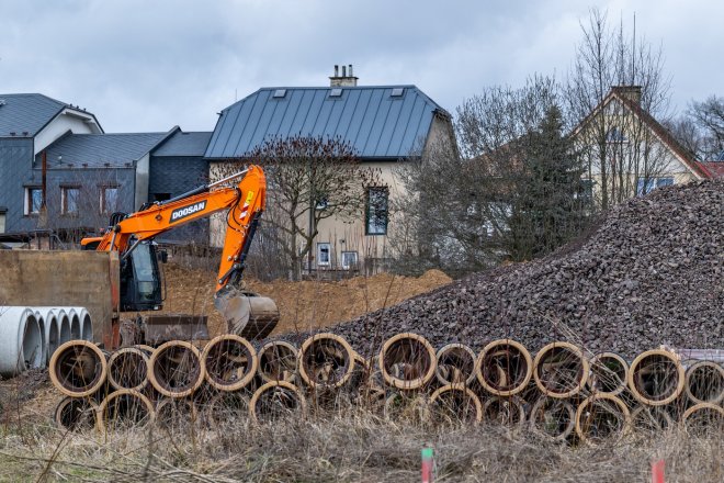 Od července platí nové zdanění pozemků. Kdo nově musí odvést DPH