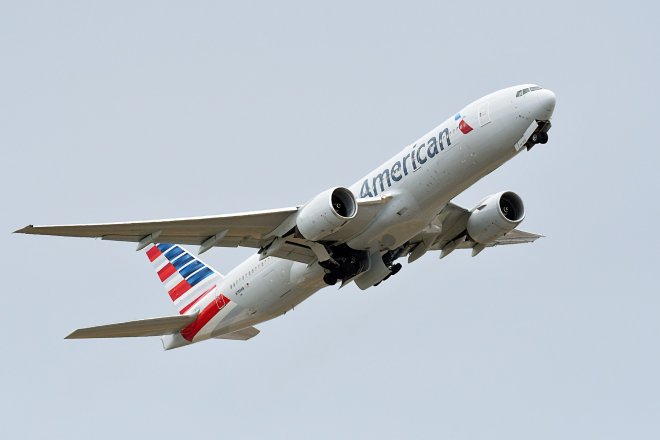 American Airlines měly v prvním čtvrtletí čistý zisk deset milionů dolarů.