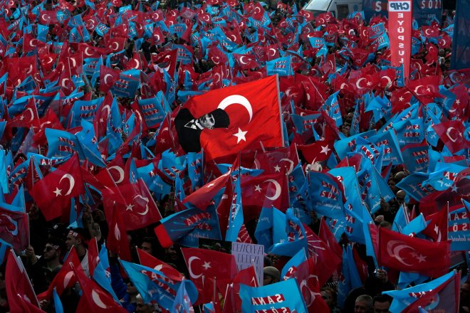 volební shromáždění na podporu Národní aliance a kandidáta Kemala Kiliçdaroglua