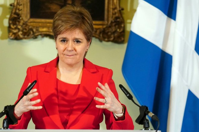 Policie zadržela skotskou expremiérku Nicolu Sturgeonovou, jde o financování strany