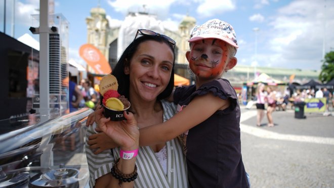 Praha se chystá na víkend plný chutí. Zmrzlina, asijské speciality i festival minipivovarů