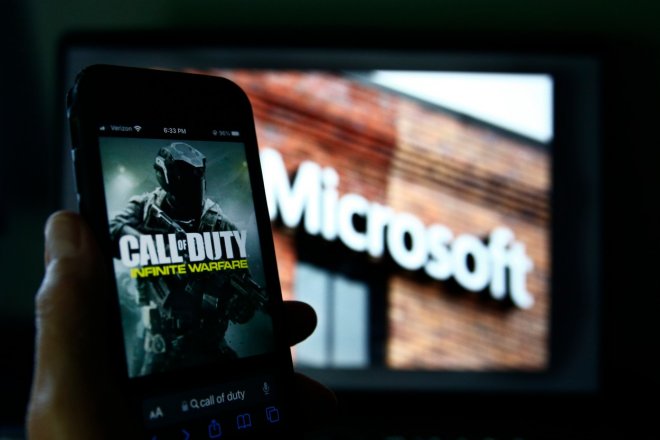 Britský Úřad pro hospodářskou soutěž a trhy (CMA) signalizoval že schválí upravený plán softwarové společnosti Microsoft na převzetí videoherní firmy Activision Blizzard.