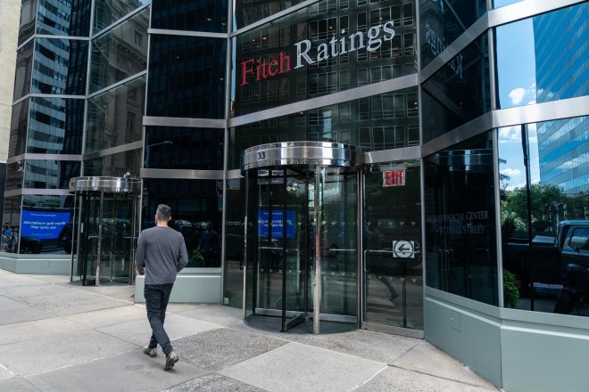 Ratingová agentura Fitch nečekaně snížila rating USA