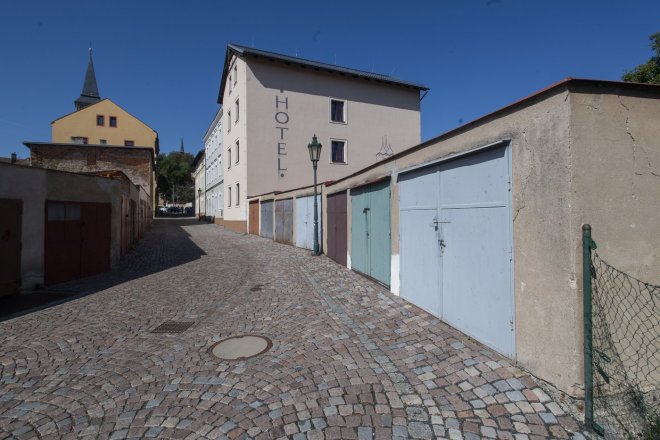 Chcete byt, ale nemáte peníze? Pořiďte si investiční garáž