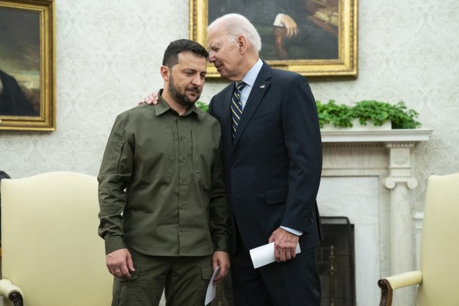 Ukrajinský prezident Volodymyr Zelenskyj a prezident USA Joe Biden