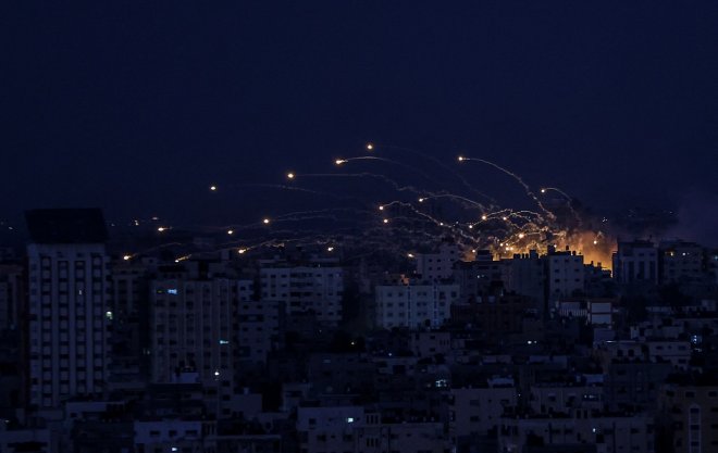 Počet obětí útoku radikálního hnutí Hamás na Izrael stoupl už na 1200