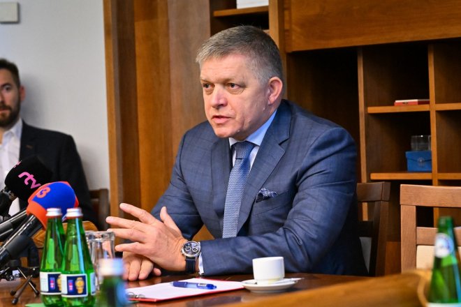 Fico: Slovensko podmiňuje podporu Ukrajiny zárukami, že peníze nebudou zpronevěřeny