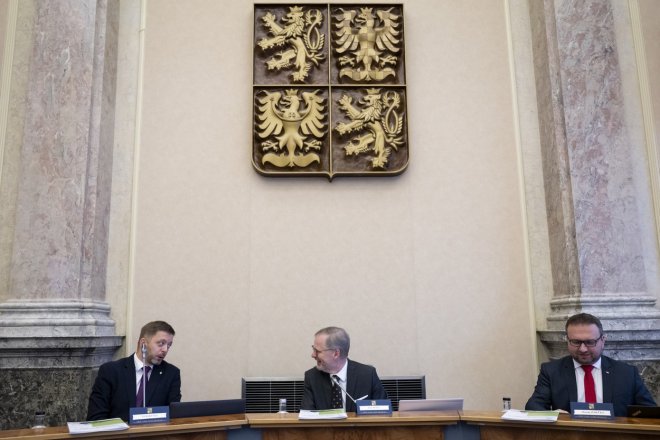 Začala předvolební válka. Zleva ministr vnitra Vít Rakušan (STAN), premiér Petr Fiala (ODS) a ministr práce a sociálních věcí Marian Jurečka (KDU-ČSL).