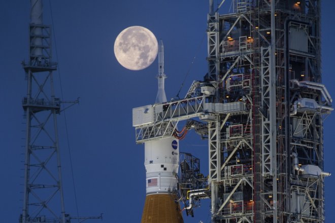 NASA odložila mise Artemis, tedy přistání člověka na Měsíci, nejmíň do roku 2026