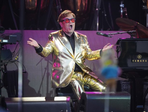 Britský zpěvák Elton John