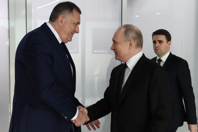 Prezident bosenské Republiky srbské (RS) Milorad Dodik a ruský prezident Vladimir Putin