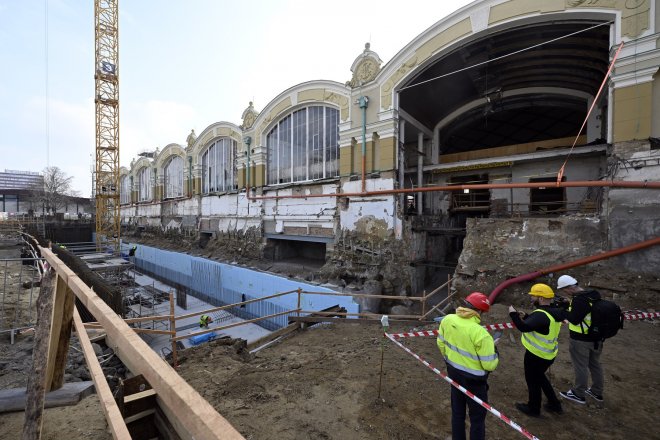 Prohlídka staveniště při příležitosti výročí dvou let od zahájení rekonstrukce Průmyslového paláce na Výstavišti Praha, 6. března 2024.