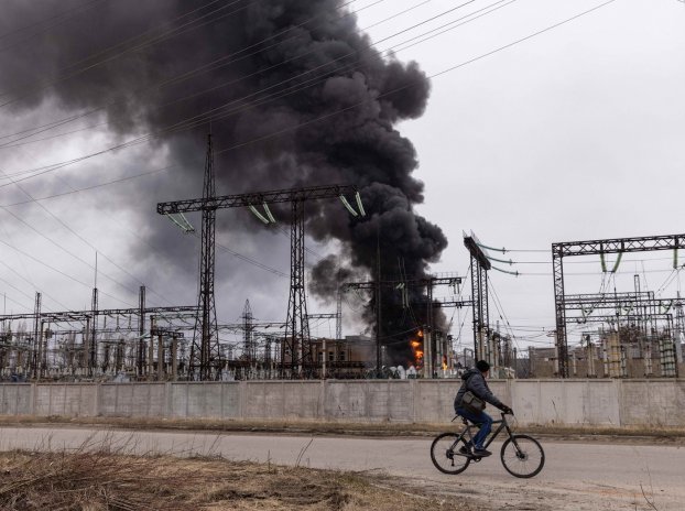 Ruská střela zasáhla průmyslovou oblast v Charkově