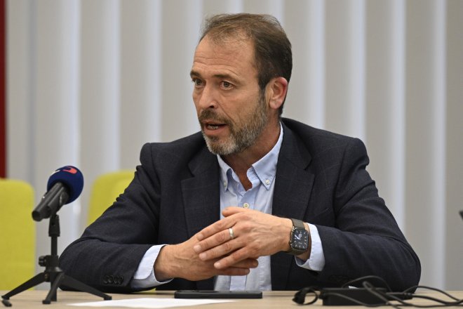 Až s odstupem času lze vyhodnotit, jak se současná vedra vymykají průměru, říká Mark Rieder, ředitel Českého hydrometeorologického ústavu