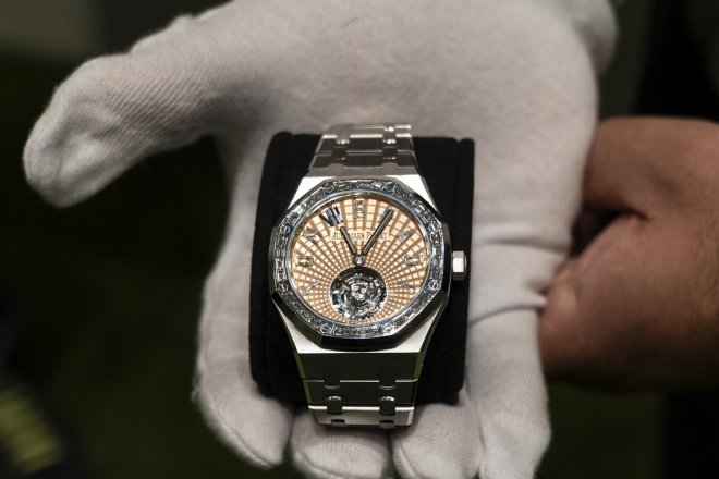 Švýcarské hodinky čelí tvrdému dopadu amerických cel