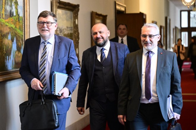 Dalibor Martínek: Vláda si na poslední chvíli vzpomněla, že má šetřit