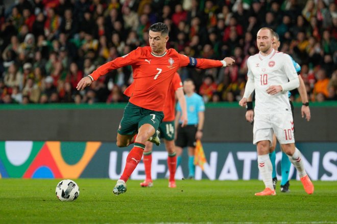 Cristiano Ronaldo vstoupil do klubu dolarových miliardářů
