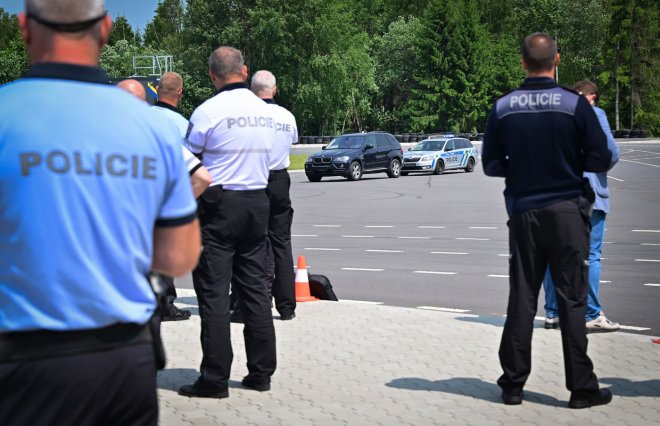 David Ondráčka: Pomáhat, chránit a vyplňovat výkazy, policie se topí ve vnitřní byrokracii