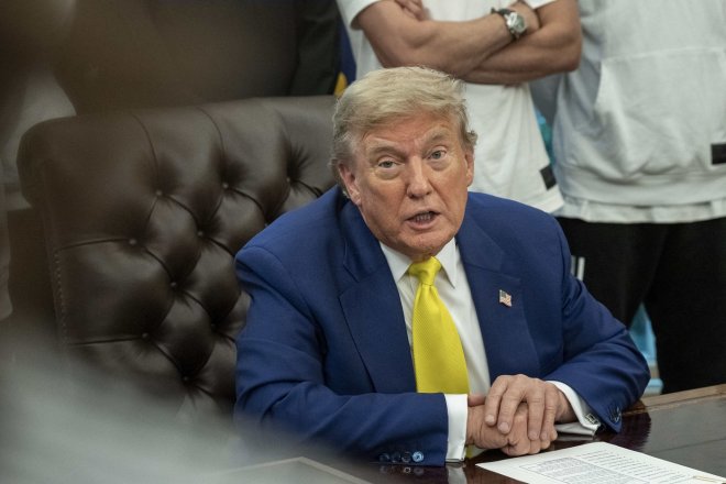 Donald Trump si chce vzít zahraniční investory i firmy jako rukojmí
