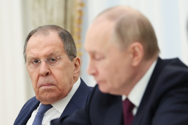 Sergej Lavrov a Vladimir Putin