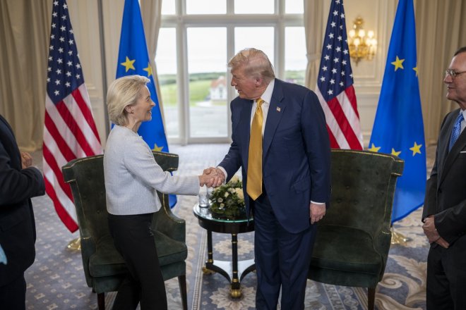 Ursula von der Leyenová a Donald Trump