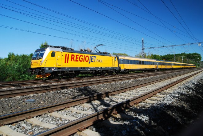 Společnost RegioJet pořídí 34 hybridních vlakových jednotek za devět miliard korun od společnosti Škoda Group