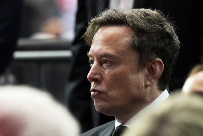 Musk si rýpl do Wikipedie. Je prý levičácká. Proto spustí vlastní verzi