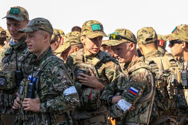 Putin povolává do armády více branců