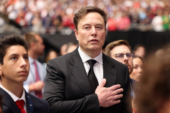 CEO Tesly Elon Musk chce bilionový bonus