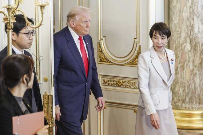 Donald Trump a premiérka Japonska Sanae Takaičiová