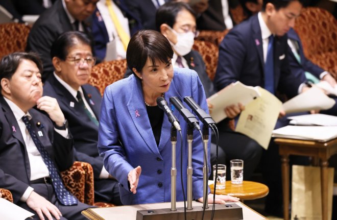 Japonská premiérka Sanae Takaičiová