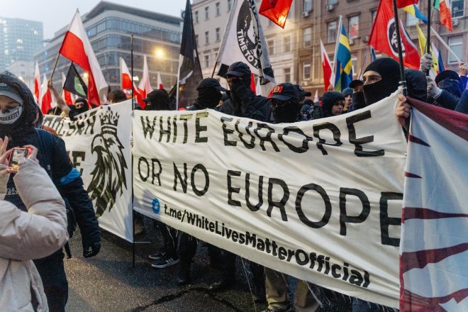 Obětujeme lidská práva, abychom se zavděčili extrémistům. A pak stejně prohrajeme