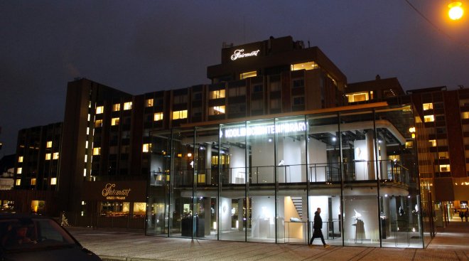 Hotel Fairmont Golden Prague, bývalý InterContinental