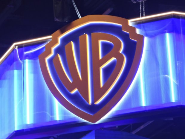 Hollywood má nového obra. Paramount dokončil převzetí Warner Bros.