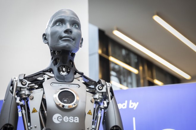 Robot bude díky umělé inteligenci stále chytřejší