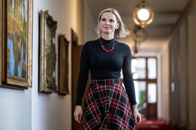 Málo bytů? Ministryně Mrázová slibuje velký obrat ve výstavbě, ale nebude to hned