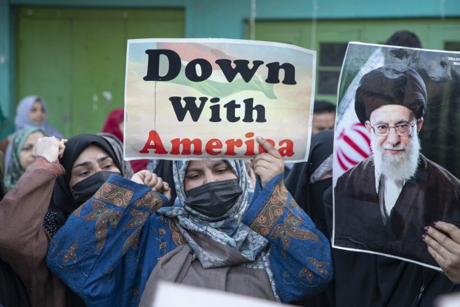V destinacích Blízkého východu je několik tisíc Čechů