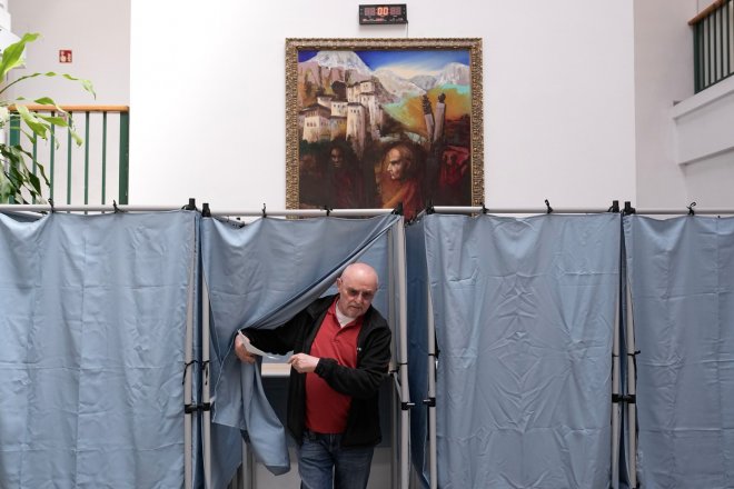 V maďarských volbách se rýsuje rekordní účast, už hlasovalo přes polovinu voličů