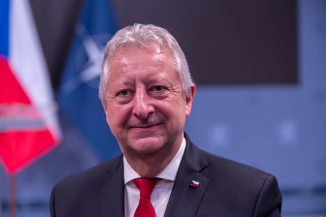 Obrana dostane rekordních 191 miliard. Splní dvouprocentní závazek NATO