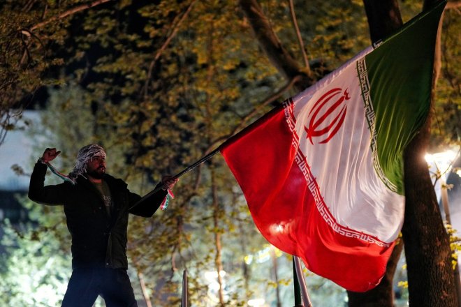 Příměří se hroutí. Írán obviňuje Trumpa z podrazu