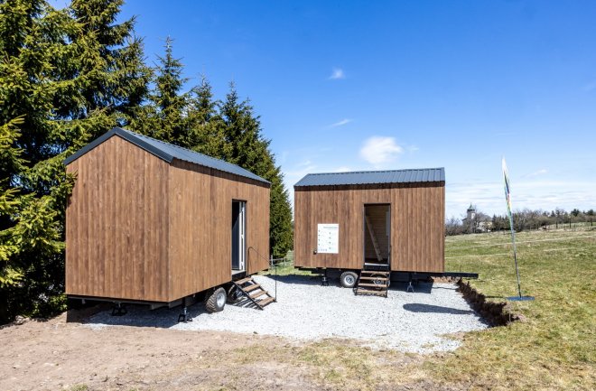 V Krušných horách se otevřely nové útulny, prochází kolem nich Stezka Českem