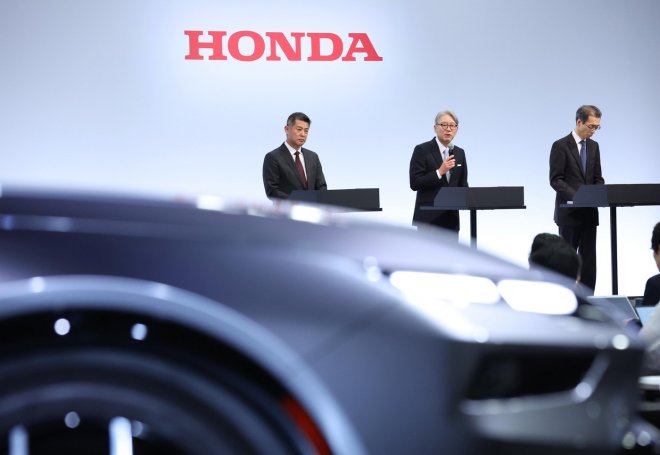 Honda škrtá elektroplány. Poprvé za téměř 70 let je v červených číslech