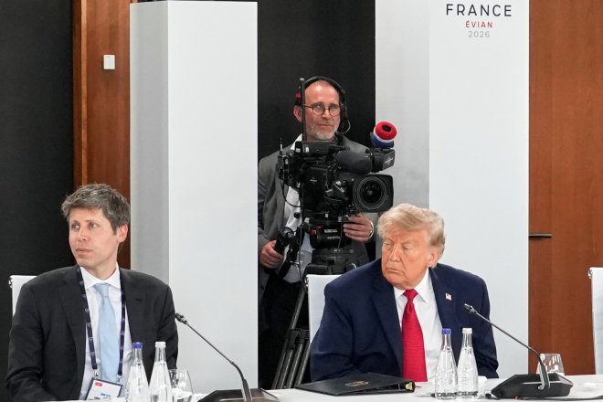 Zakladatel a CEO OpenAI Sam Altman a americký prezident Donald Trump