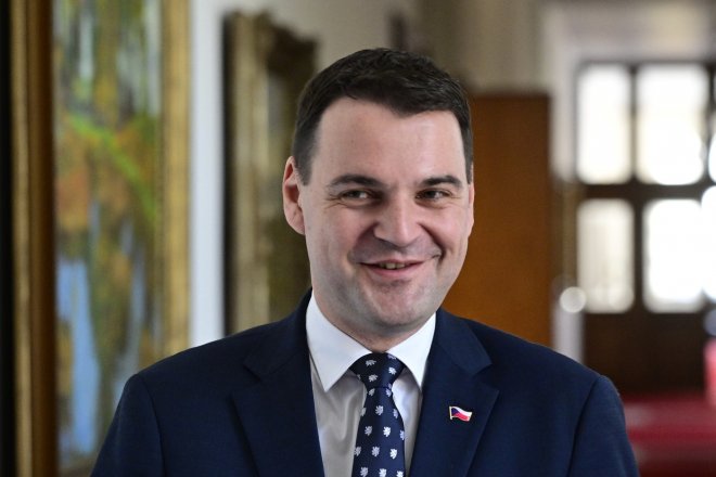 Ministři EU jednají o dalších sankcích proti Rusku. Macinka chybí