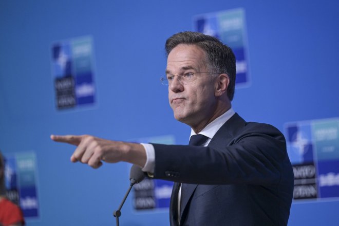 Rutte: NATO už nesmí jen plánovat. Musí být připravené na válku
